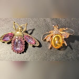 Charming Gold and Purple Bee Brooch Set